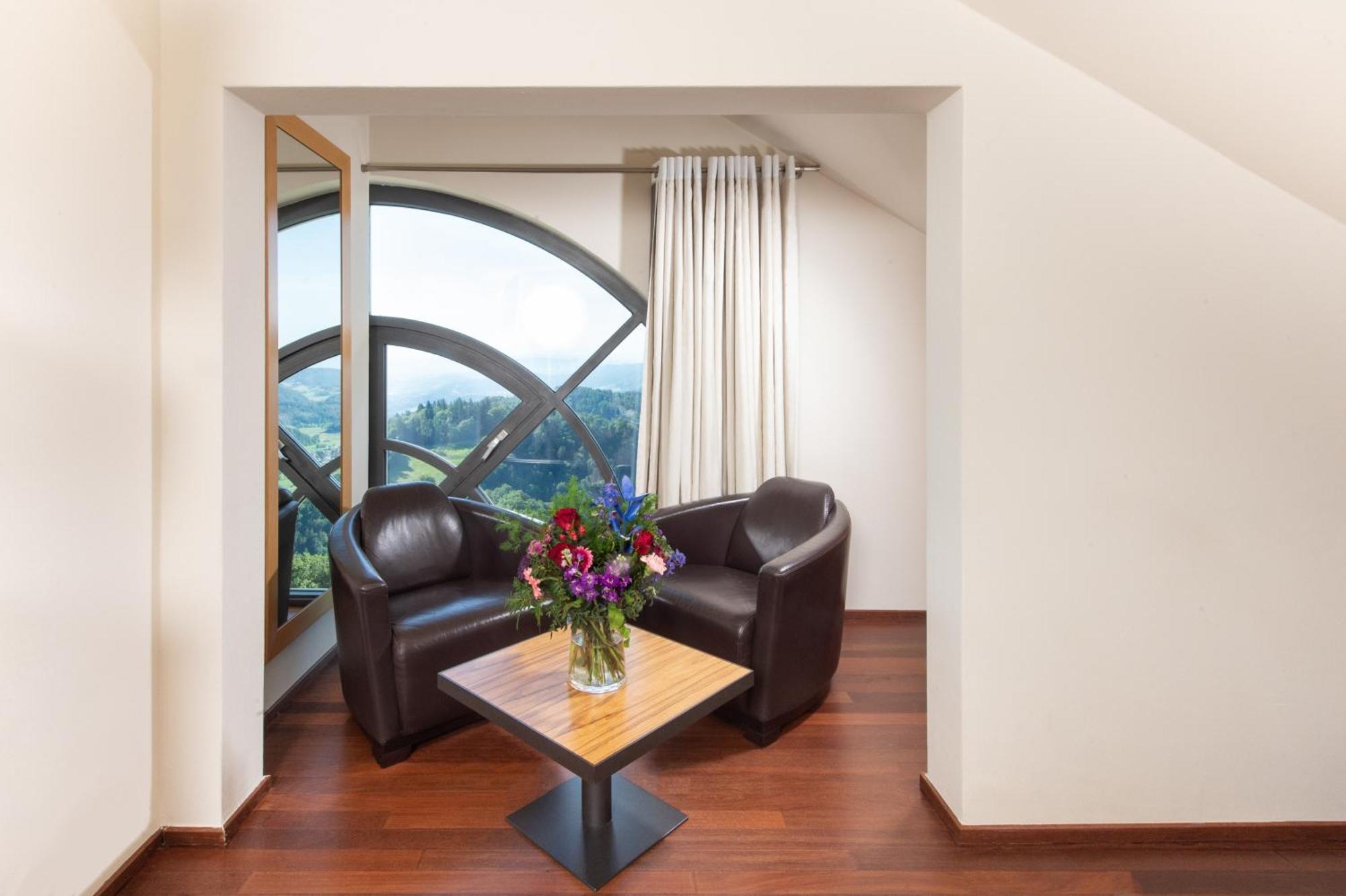 Hotel Uto Kulm Car-Free Hideaway In Zurich Bonstetten Habitación foto